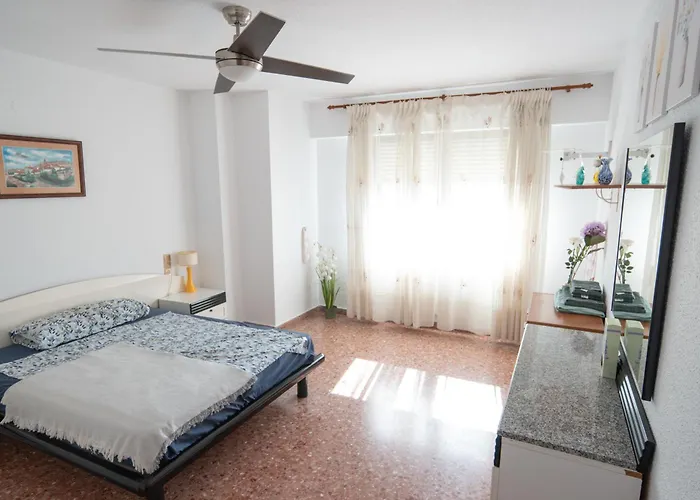 An Apartment In Xeraco With 3 Bedrooms, Located Near Beach And Gandia