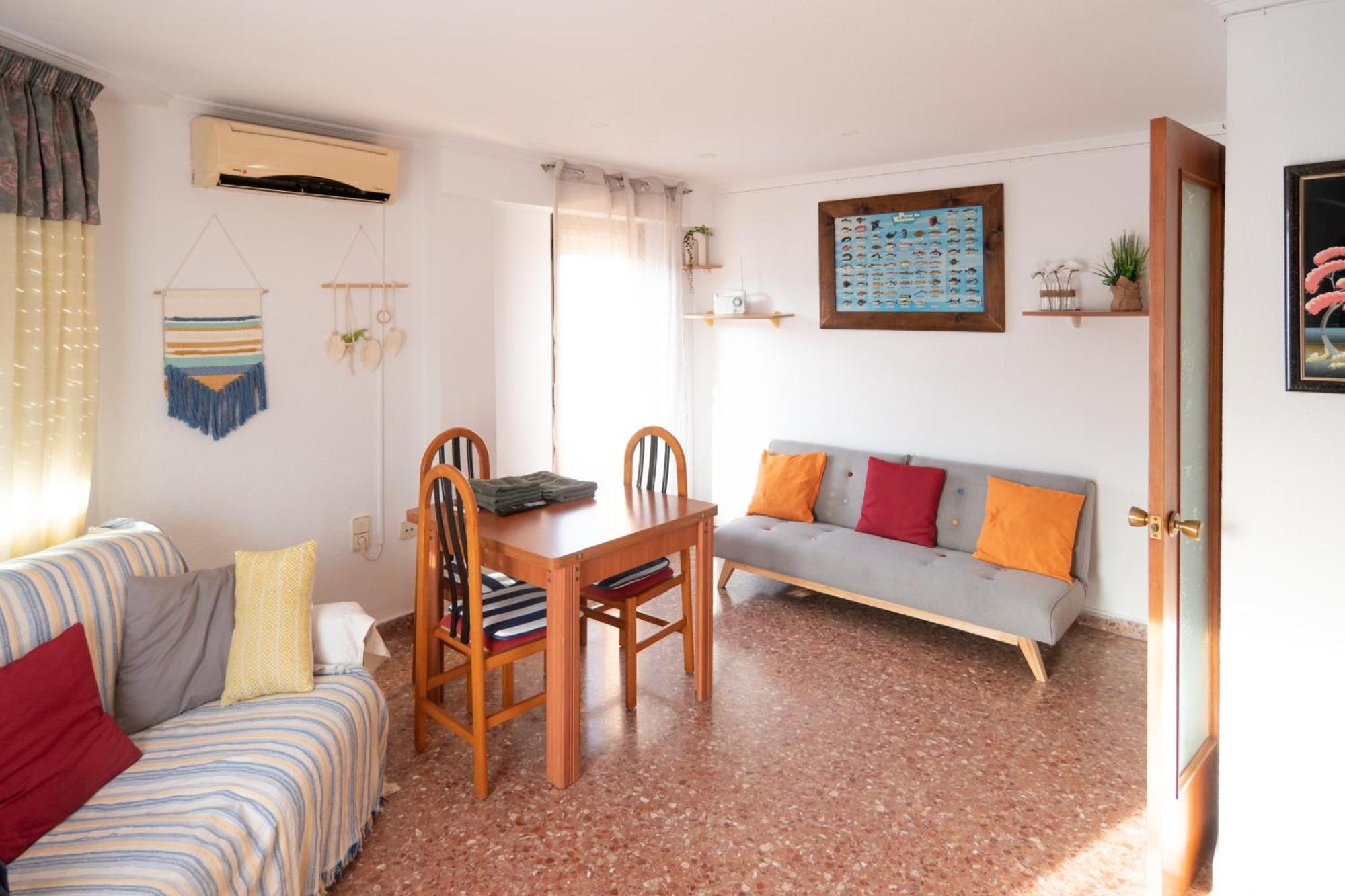An In With 3 Bedrooms, Located Near And Gandia * Xeraco