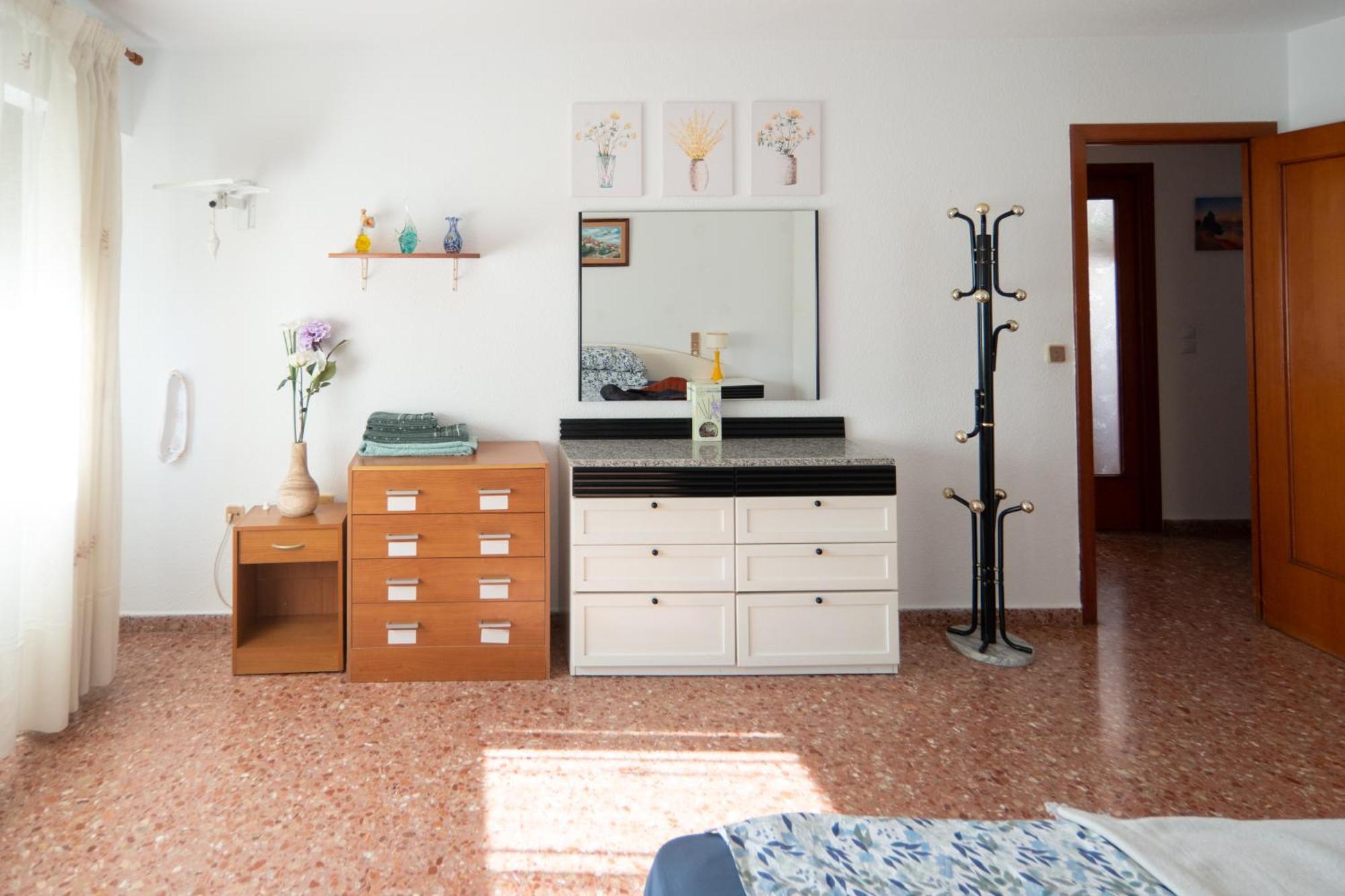 Apartment An In With 3 Bedrooms, Located Near And Gandia