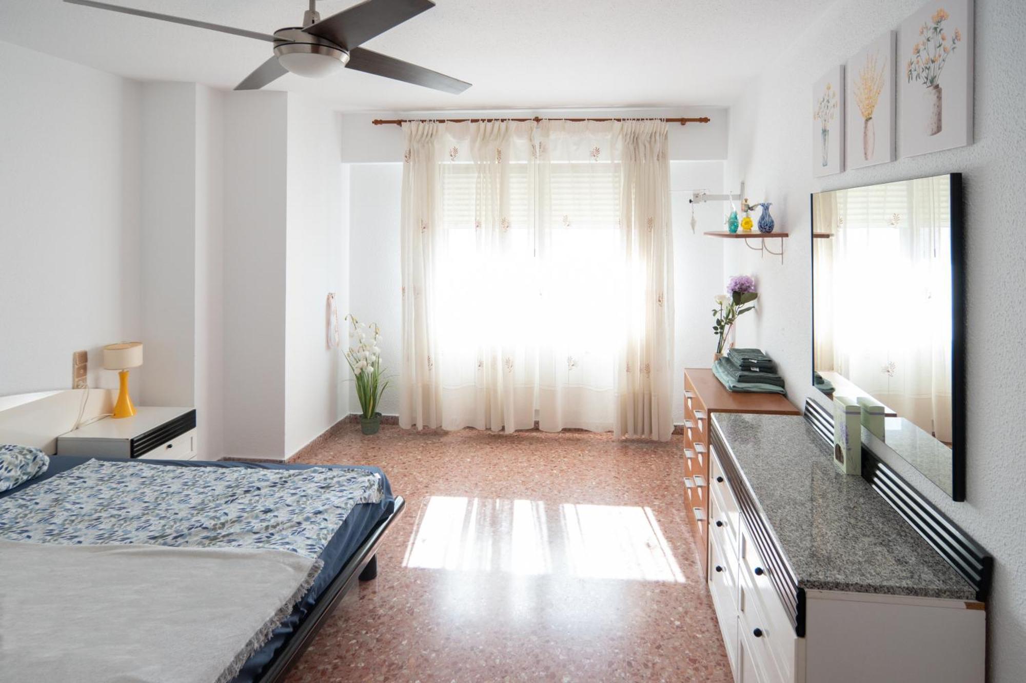 An In With 3 Bedrooms, Located Near And Gandia Apartment Xeraco