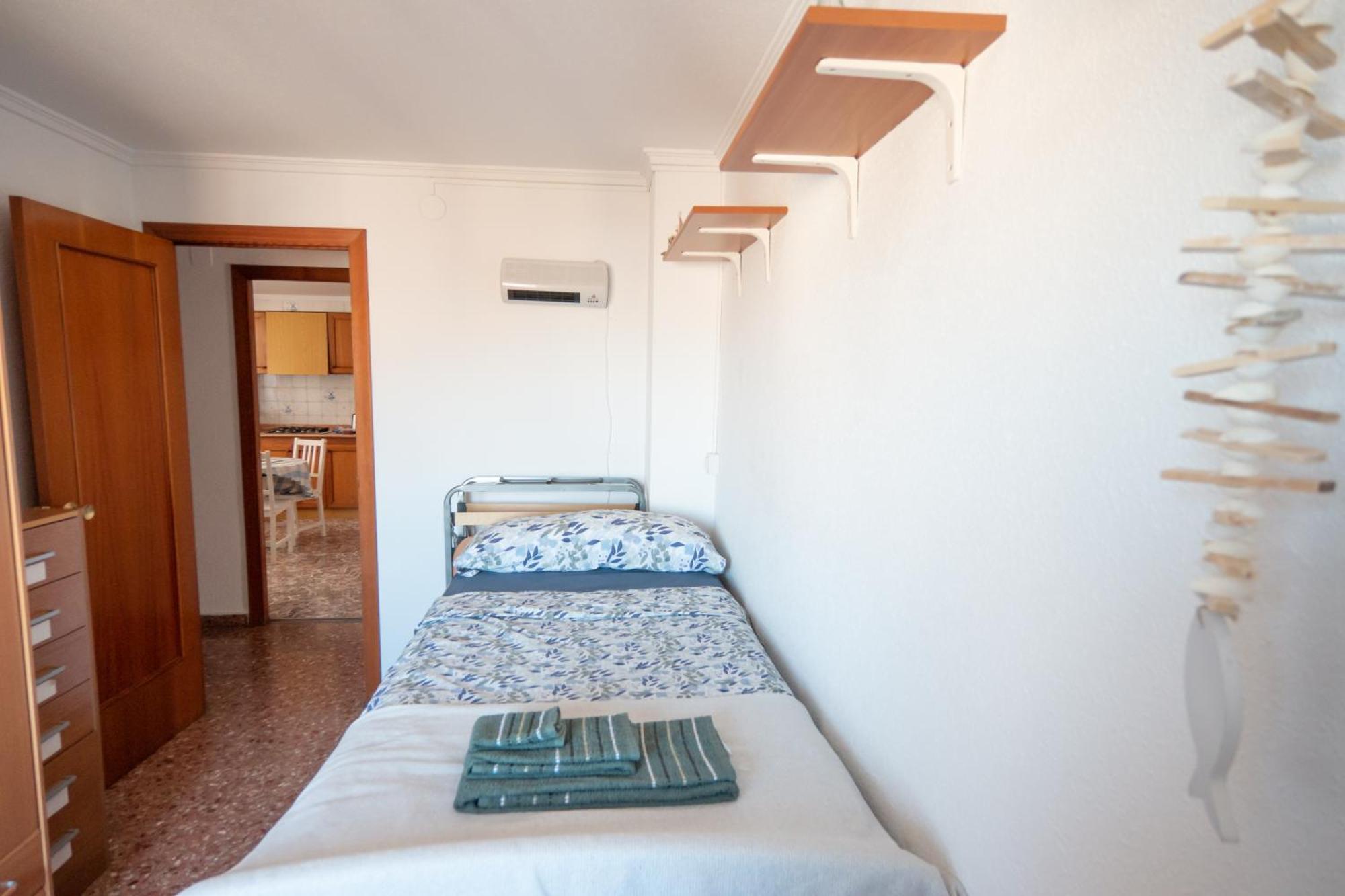 Apartament An In With 3 Bedrooms, Located Near And Gandia *
